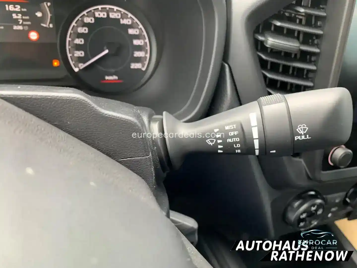 Double Cab 4WD L Allrad EU6e Totwinkelassi