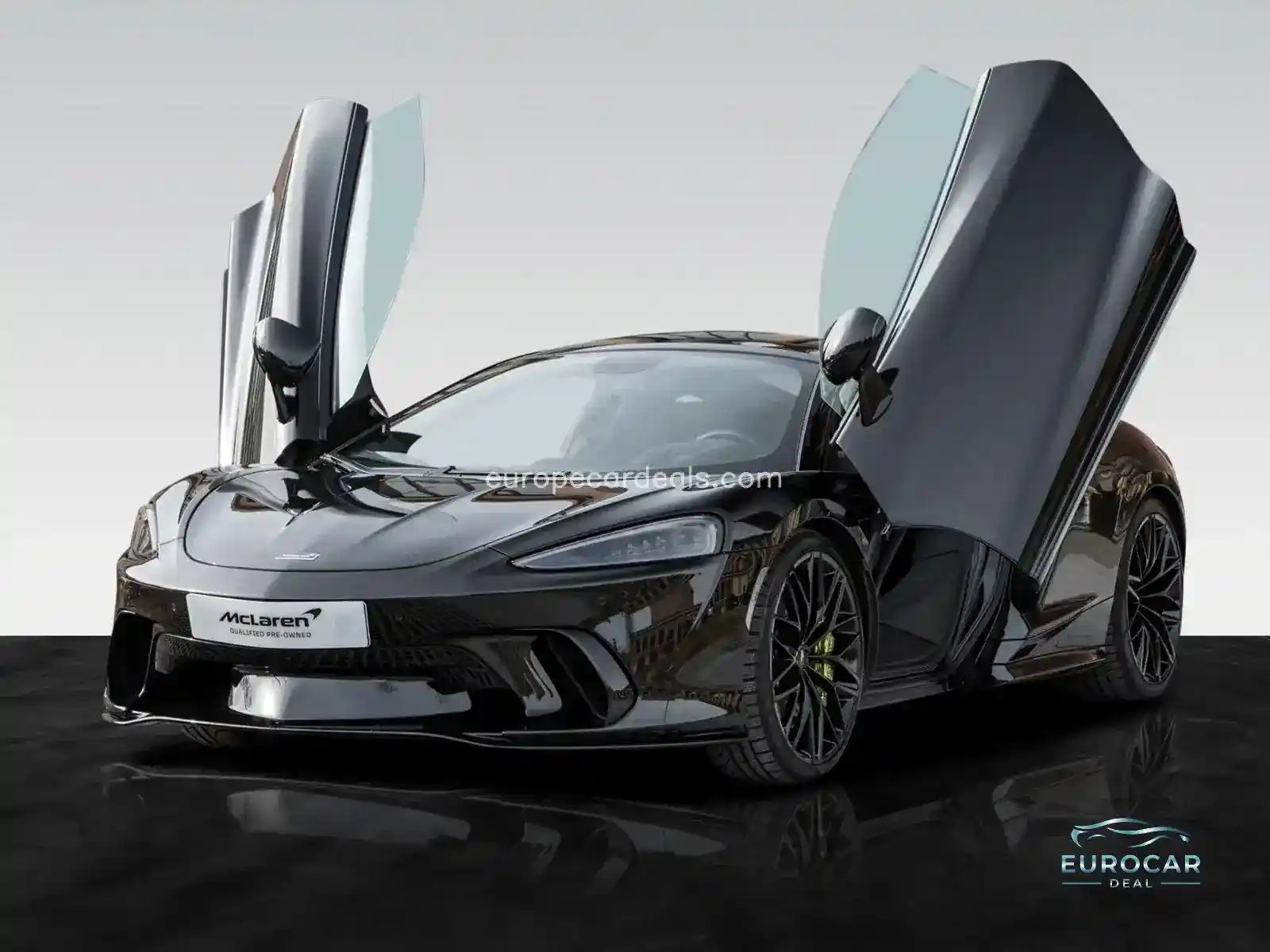McLaren GT