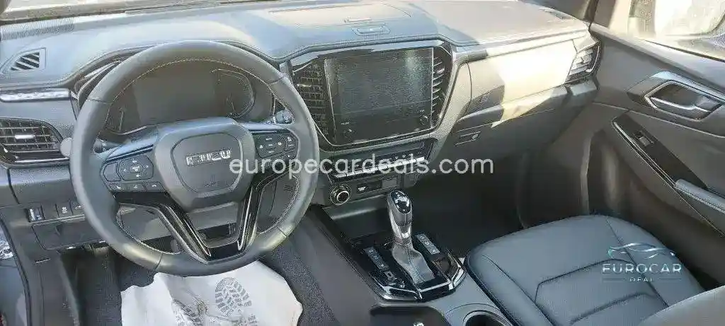 Double Cab 4WD Autm. V-Cross
