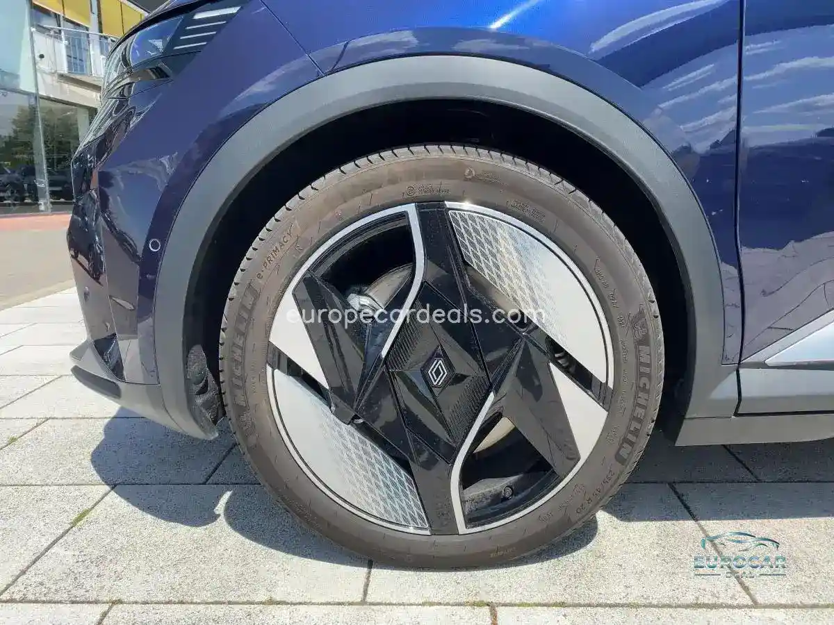 Renault Scenic E-TECH