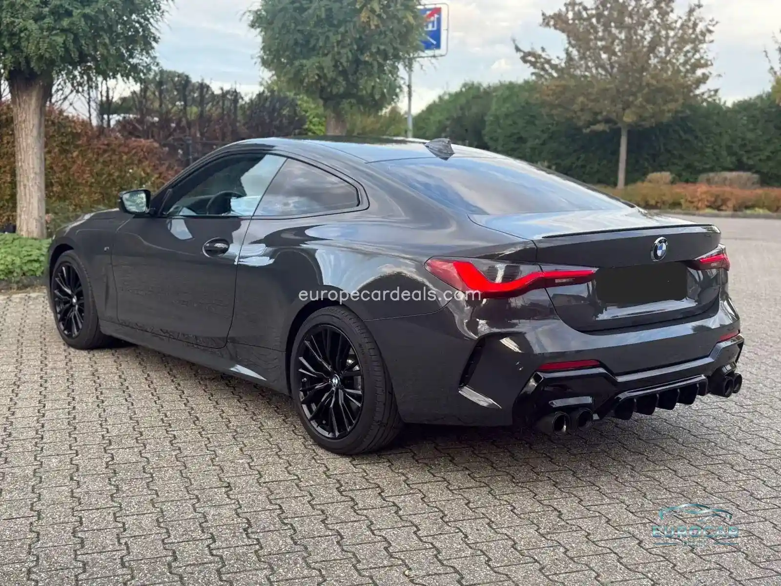 BMW M440
