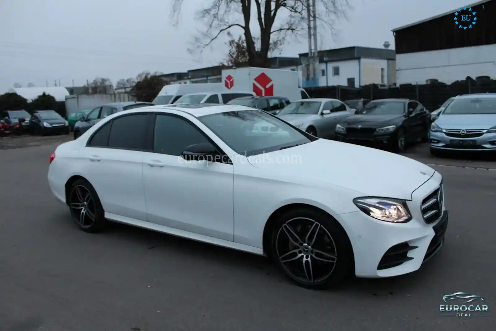 Mercedes-Benz E 200