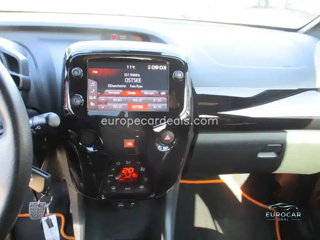 Toyota Aygo (X)