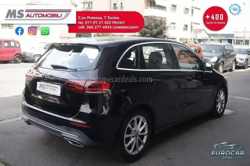 Mercedes-Benz B 180