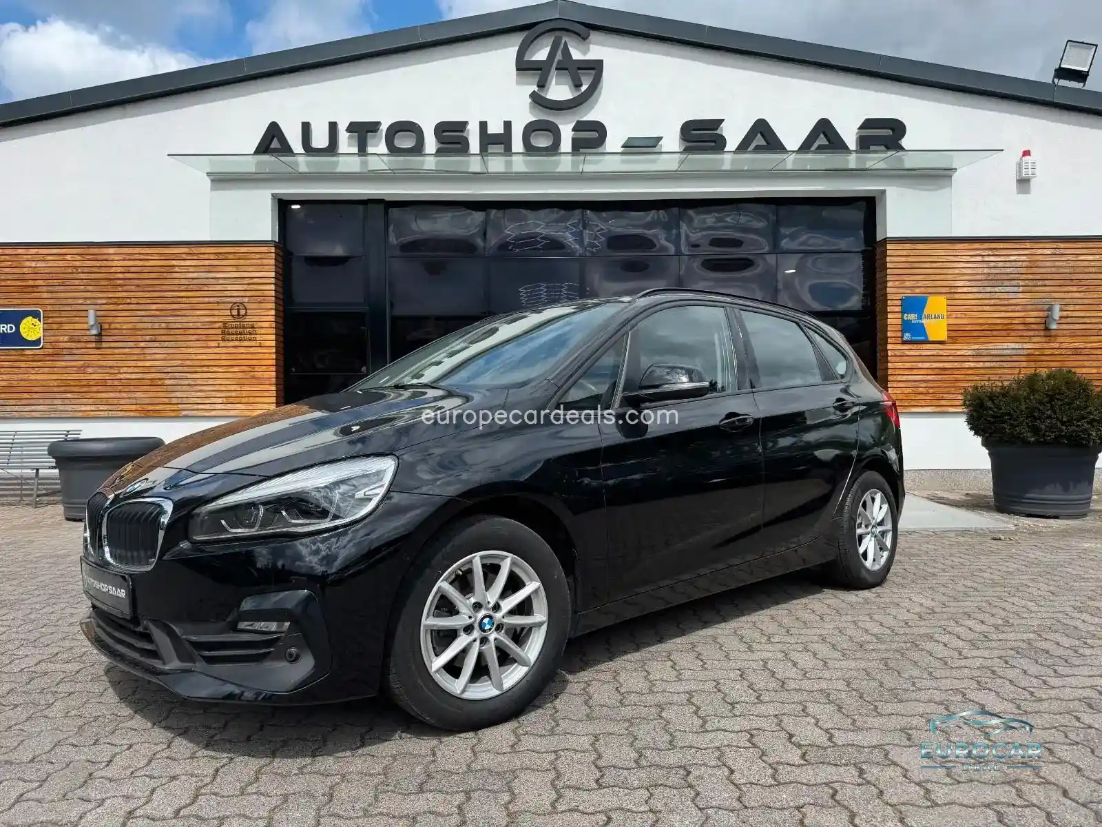 BMW 218