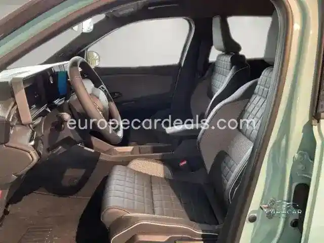 Renault R 4