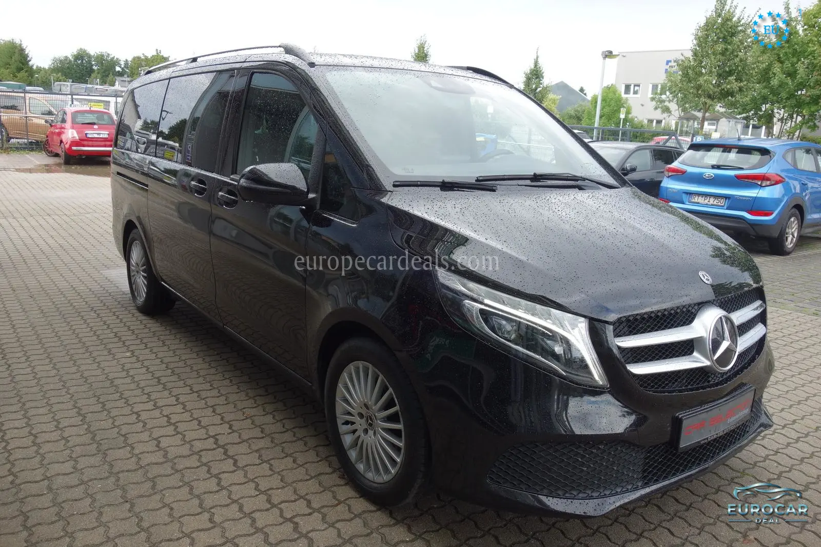 Mercedes-Benz V 220