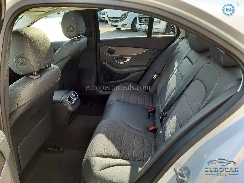 Mercedes-Benz C 400