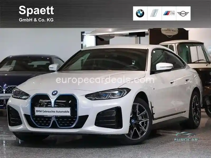 BMW i4