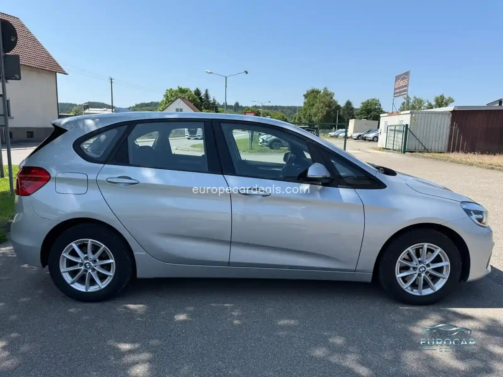 BMW 218