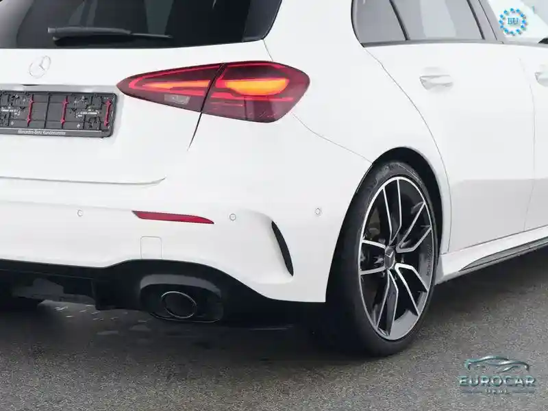 Mercedes-Benz A 35 AMG