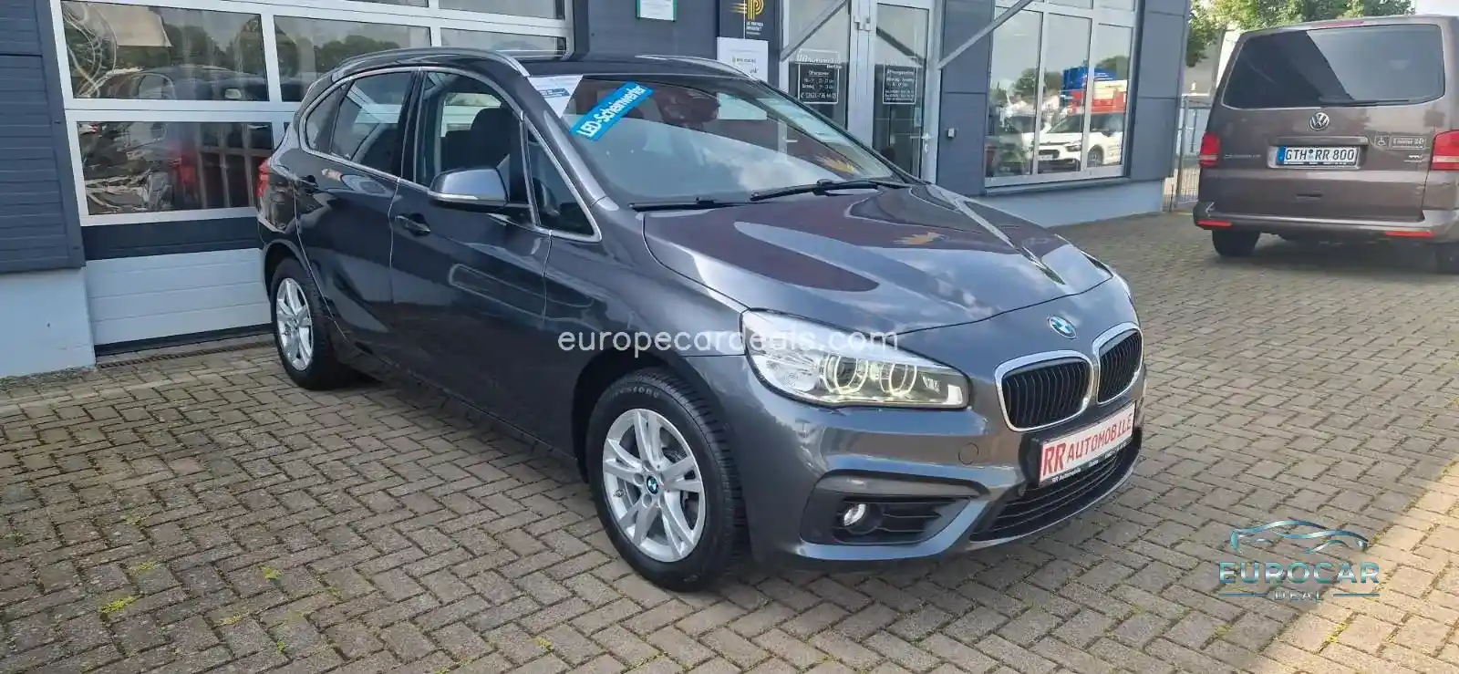 BMW 216