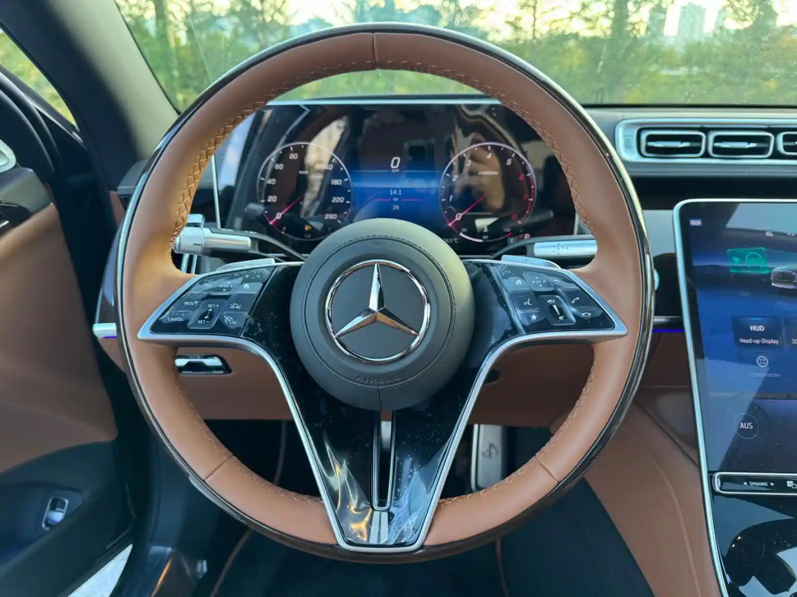 Mercedes-Benz S 680