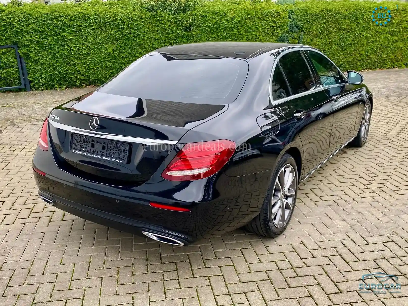 Mercedes-Benz E 220