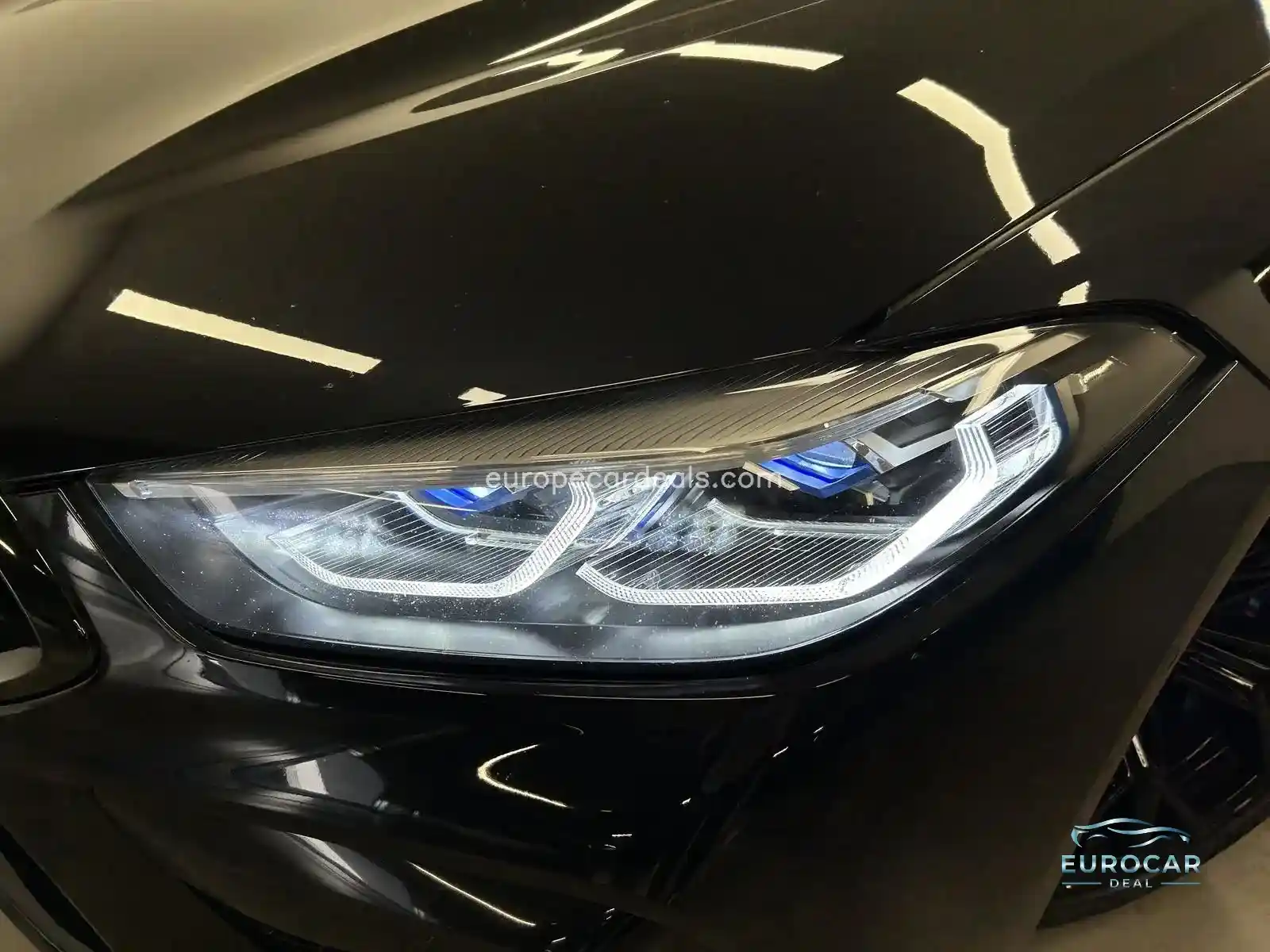 BMW M8