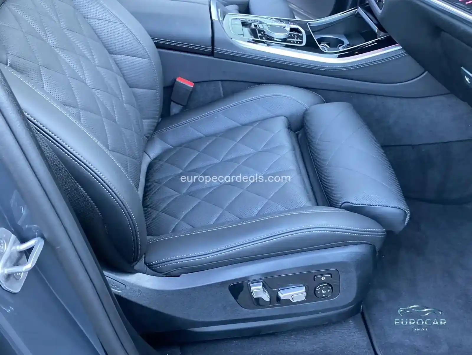 BMW X5 M60