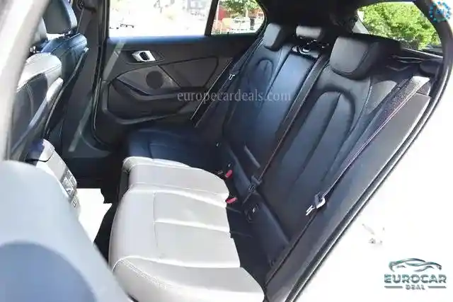 BMW 128