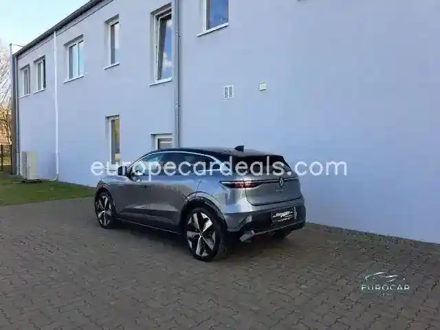 Renault Megane E-TECH