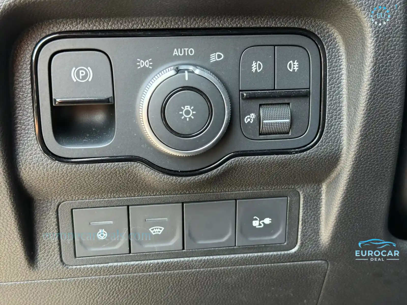 Mercedes-Benz EQT