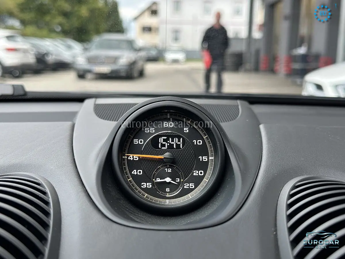 Porsche Cayman
