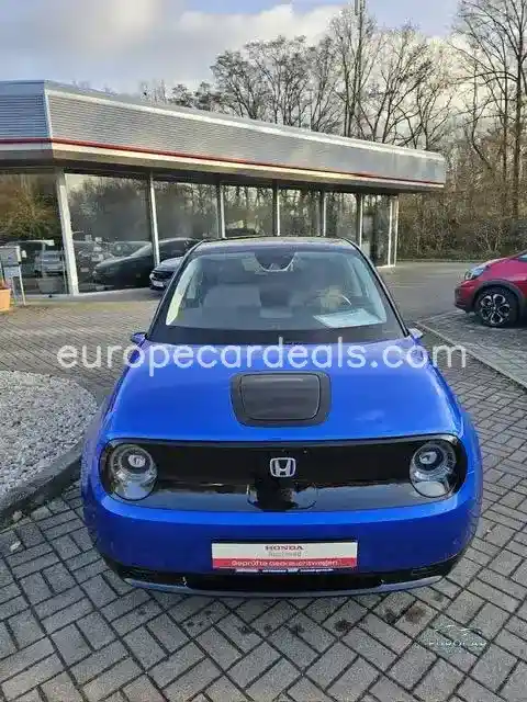 Honda e