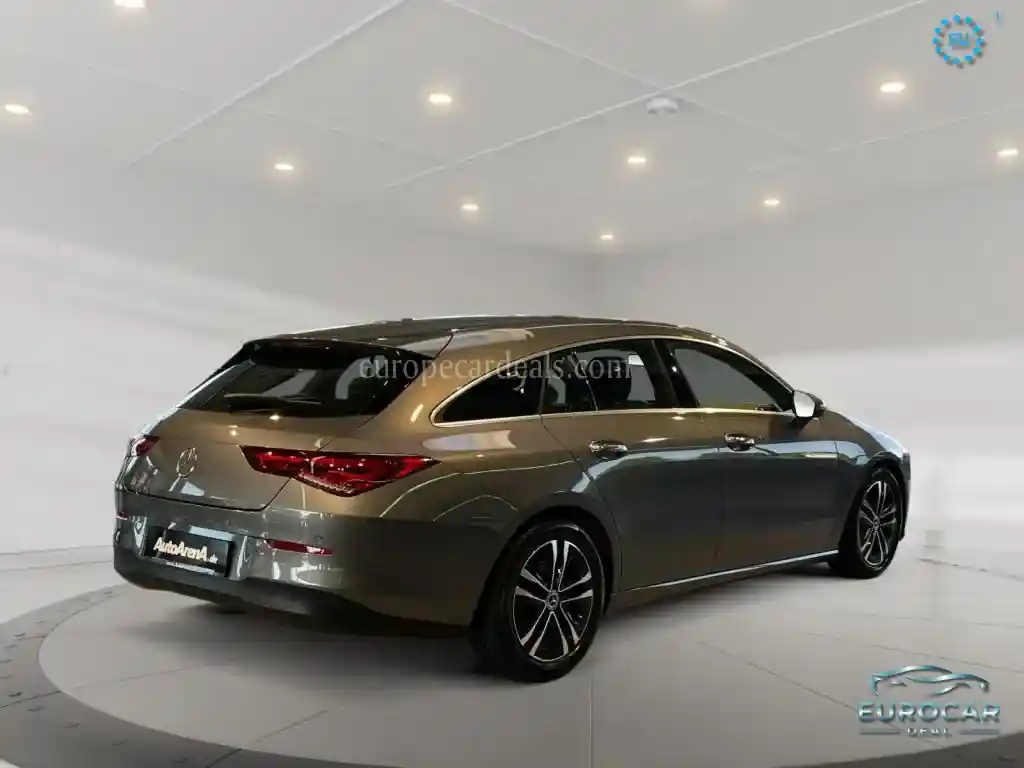 Mercedes-Benz CLA 200 Shooting Brake