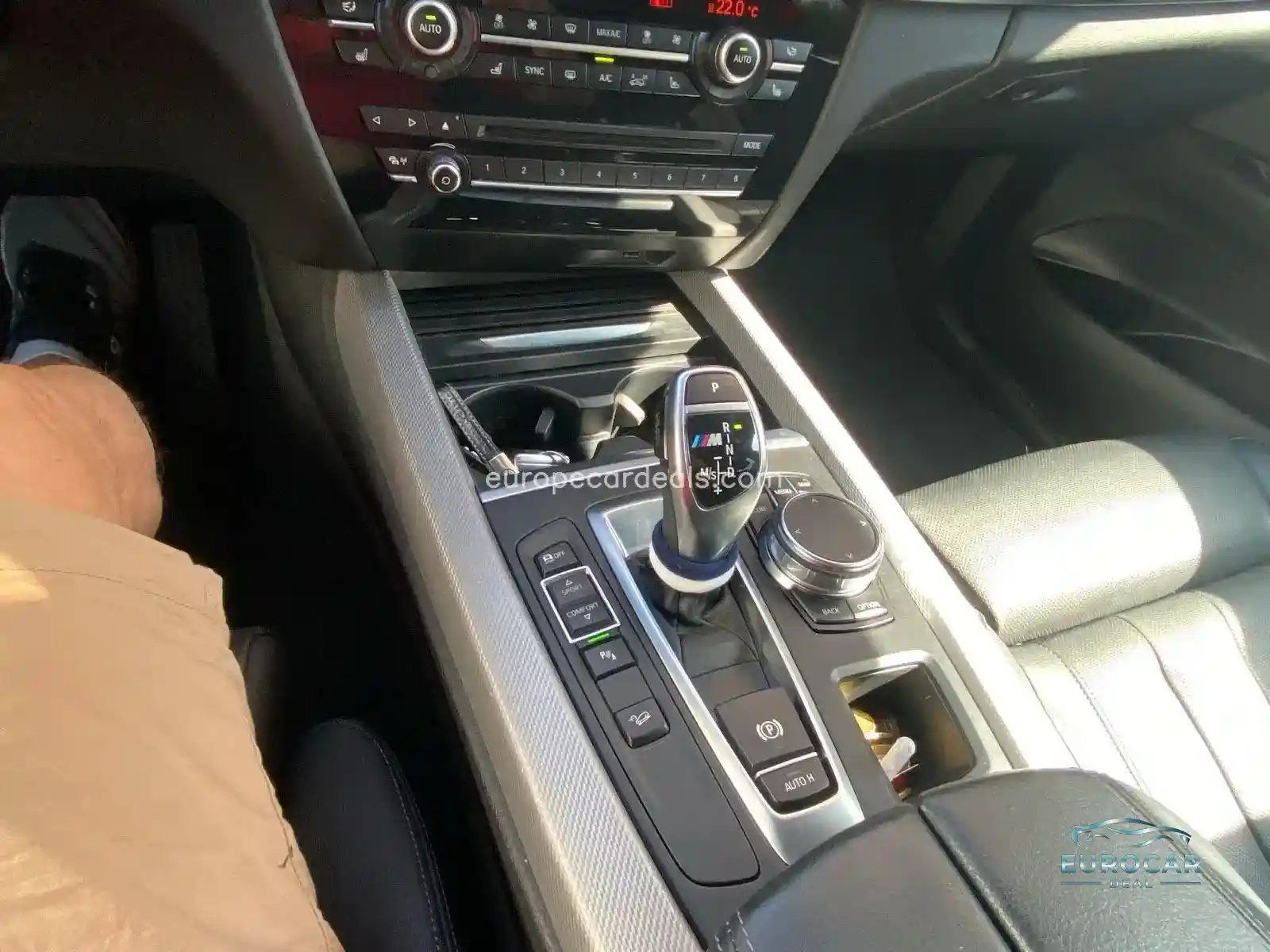 BMW X5 M50