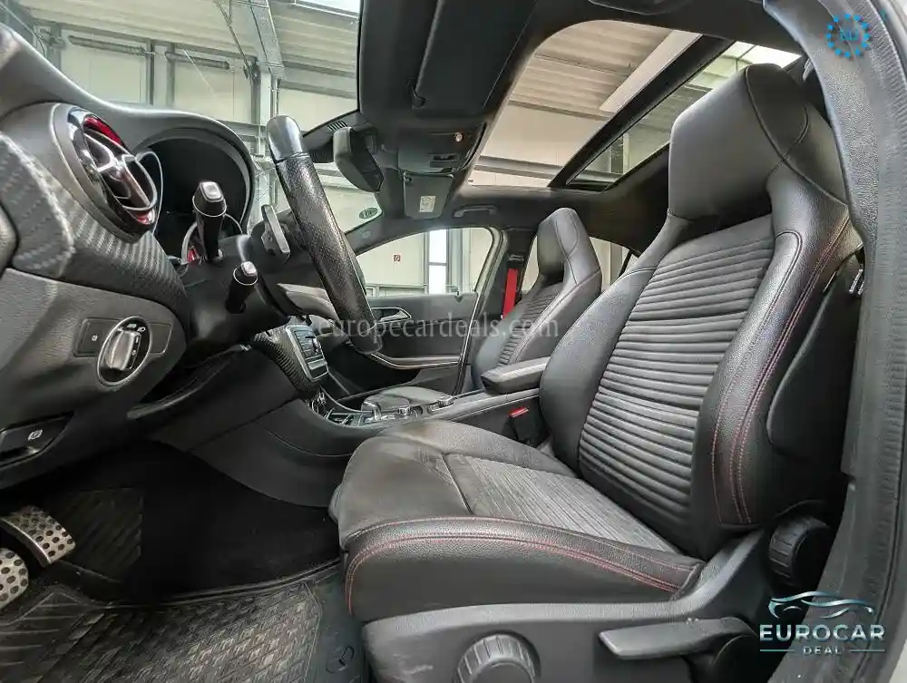 Mercedes-Benz A 45 AMG