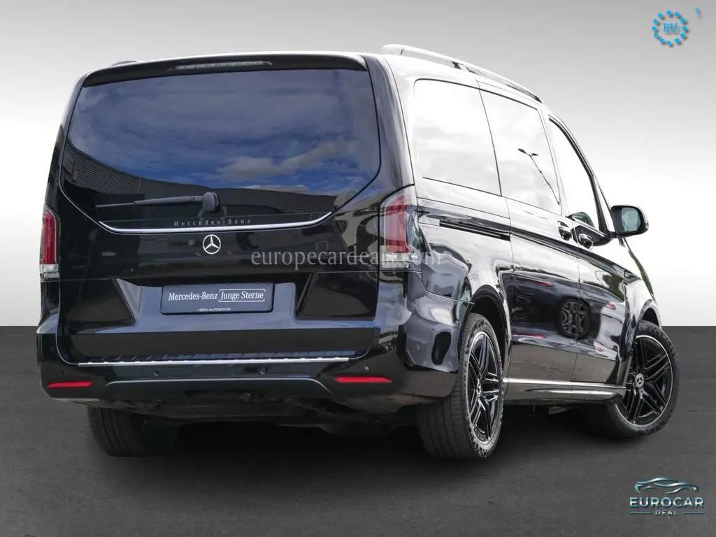 Mercedes-Benz V 220