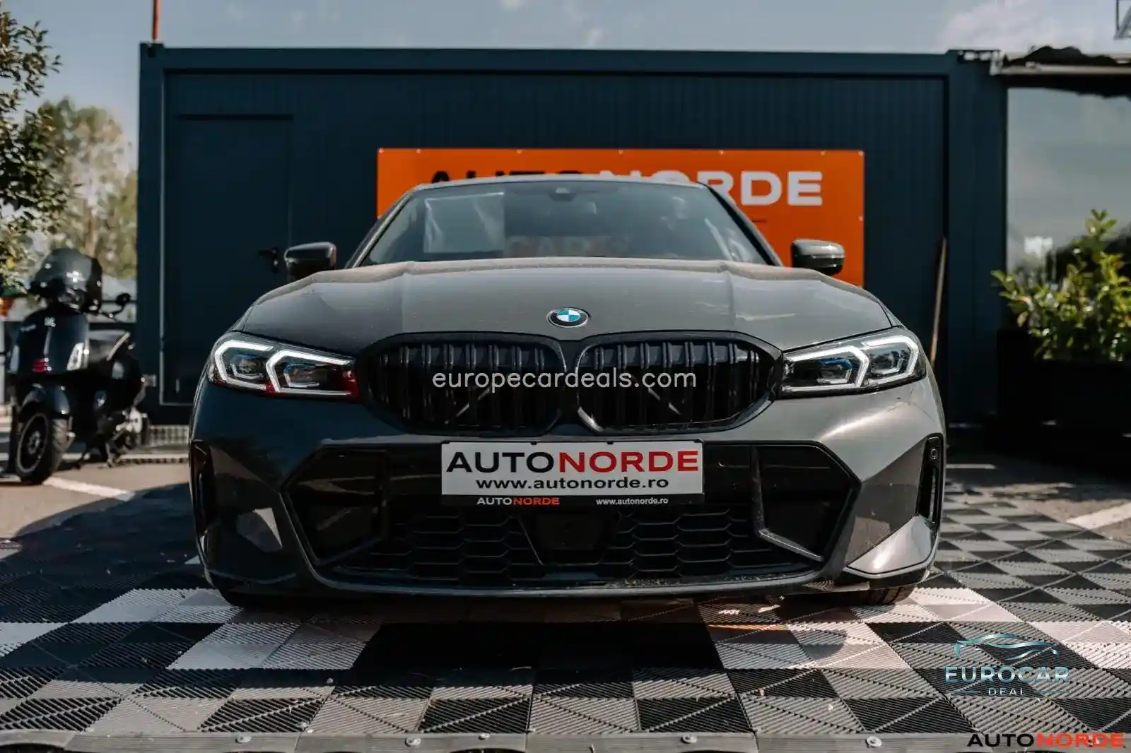 BMW 320