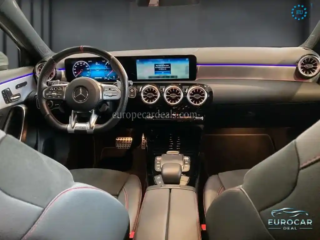 Mercedes-Benz A 35 AMG