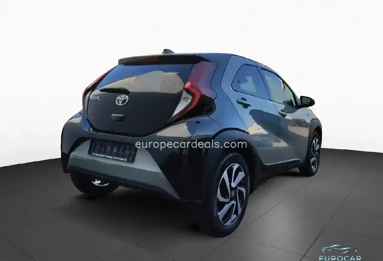 Toyota Aygo (X)