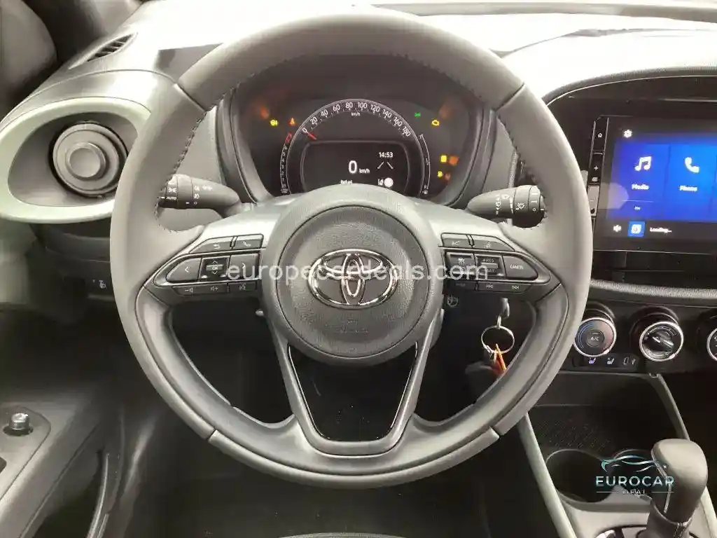 Toyota Aygo (X)