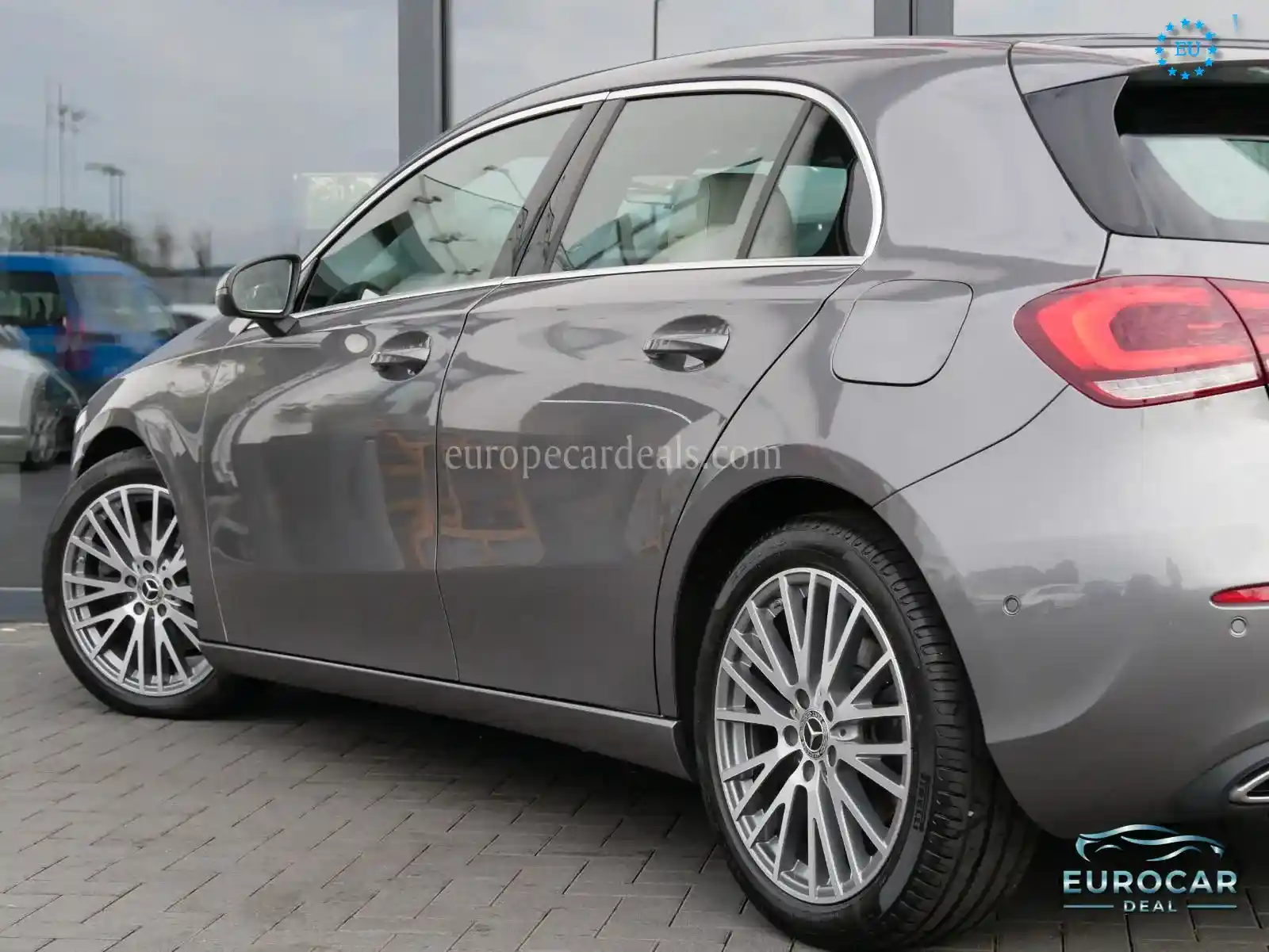 Mercedes-Benz A 220