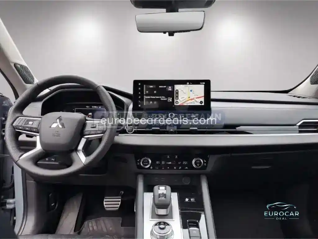 Mitsubishi Plug-in Hybrid Outlander