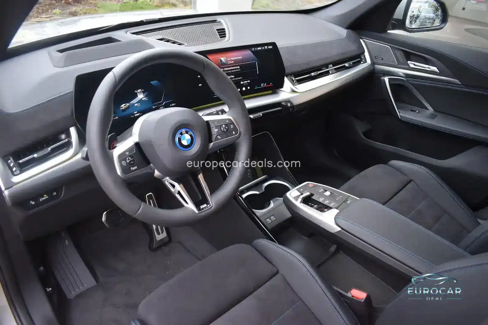 BMW iX1