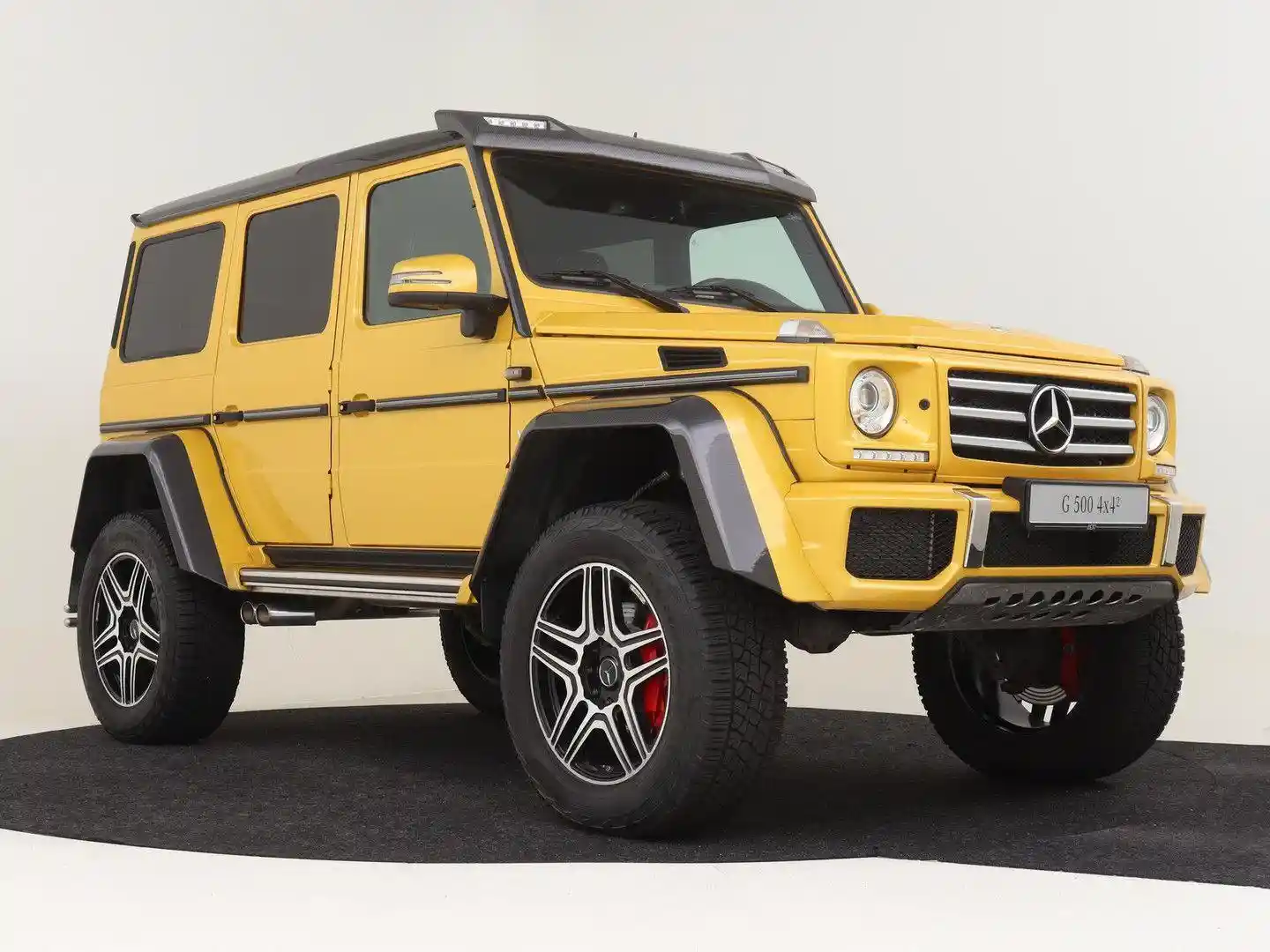 Mercedes-Benz G 500