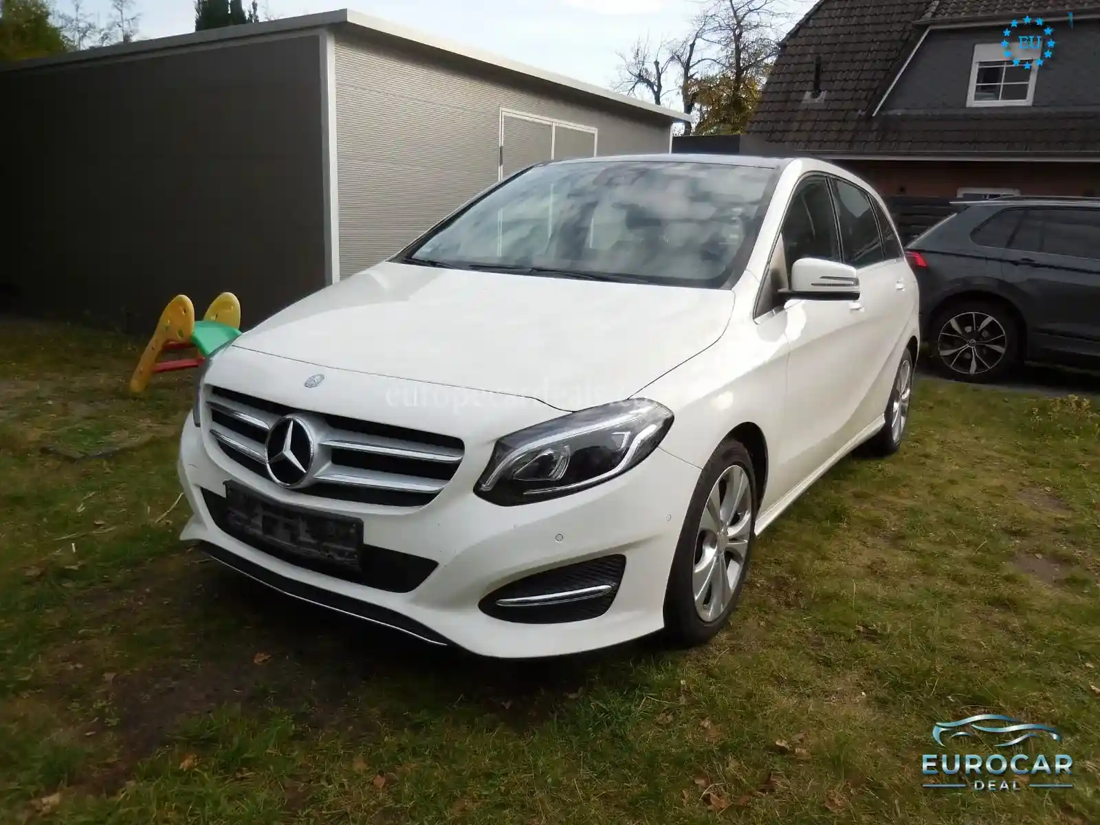 Mercedes-Benz B 220
