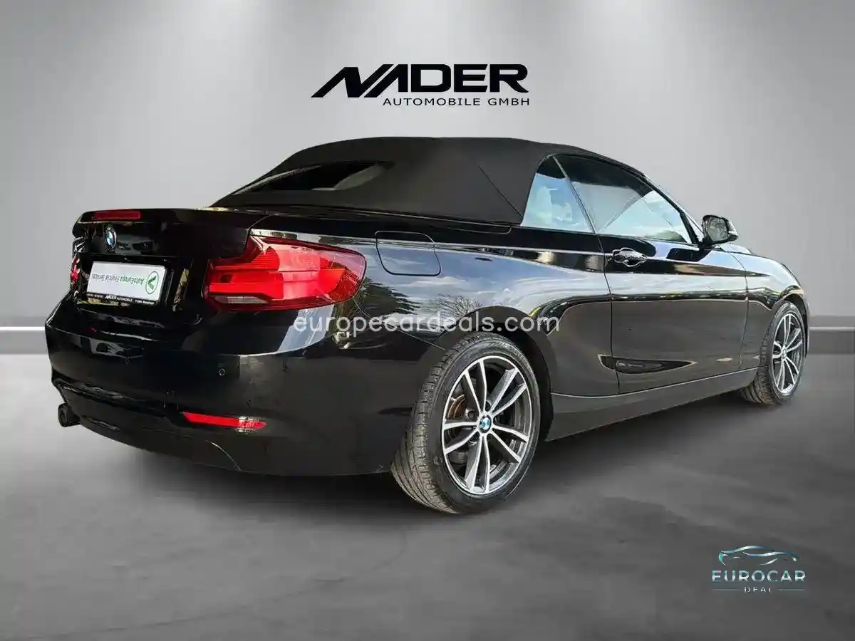BMW 230