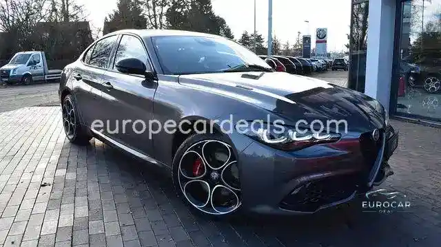 Alfa Romeo Giulia