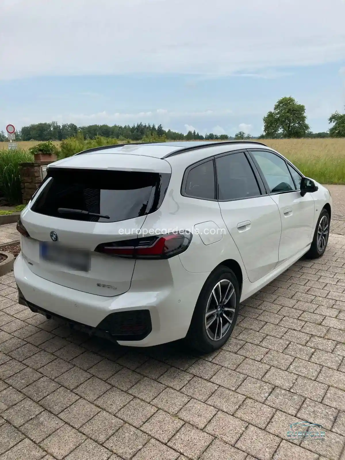 BMW 230