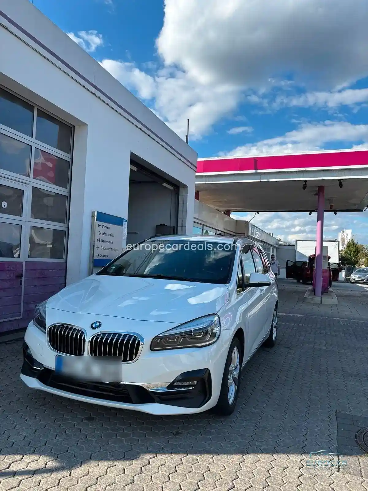 BMW 220