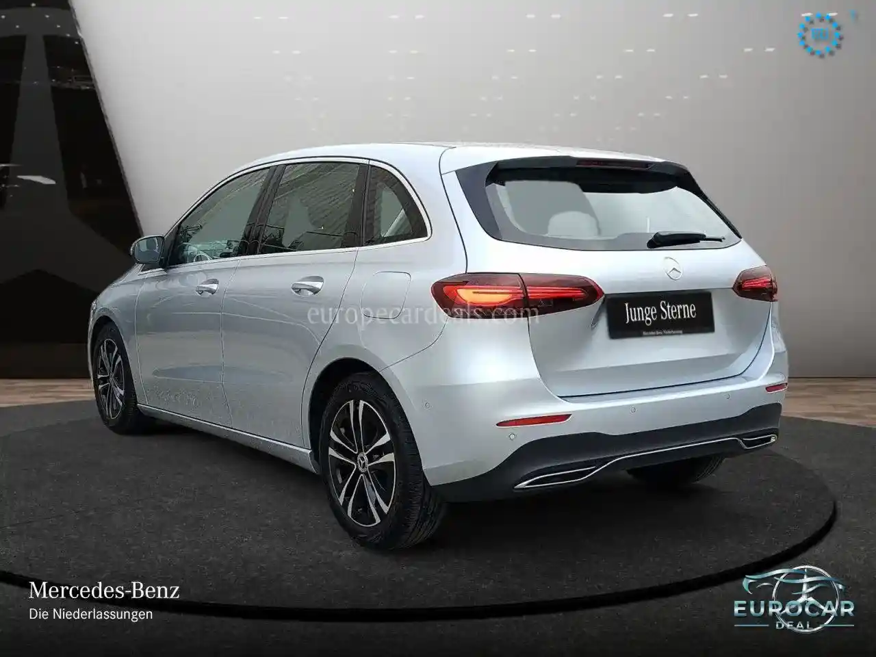 Mercedes-Benz B 200