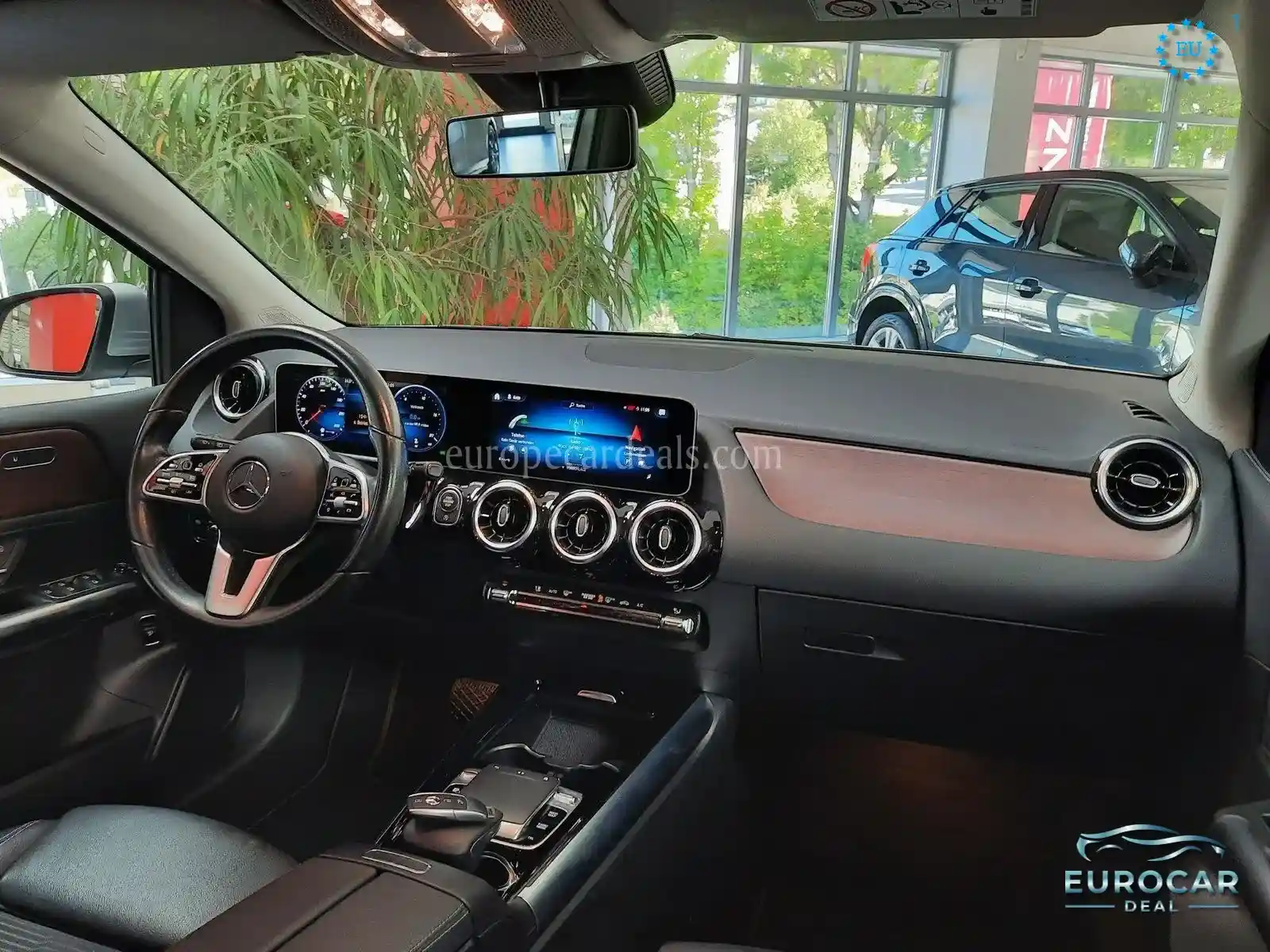 Mercedes-Benz B 220