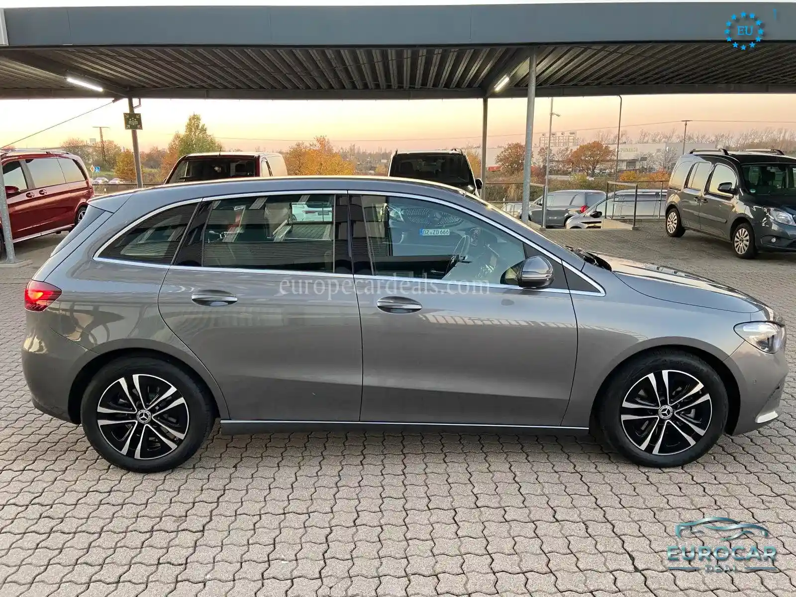 Mercedes-Benz B 200