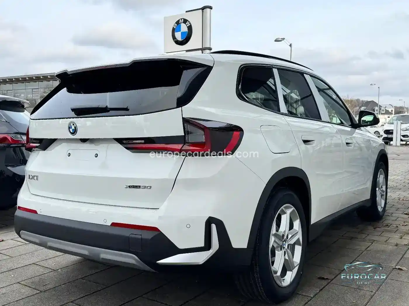 BMW iX1
