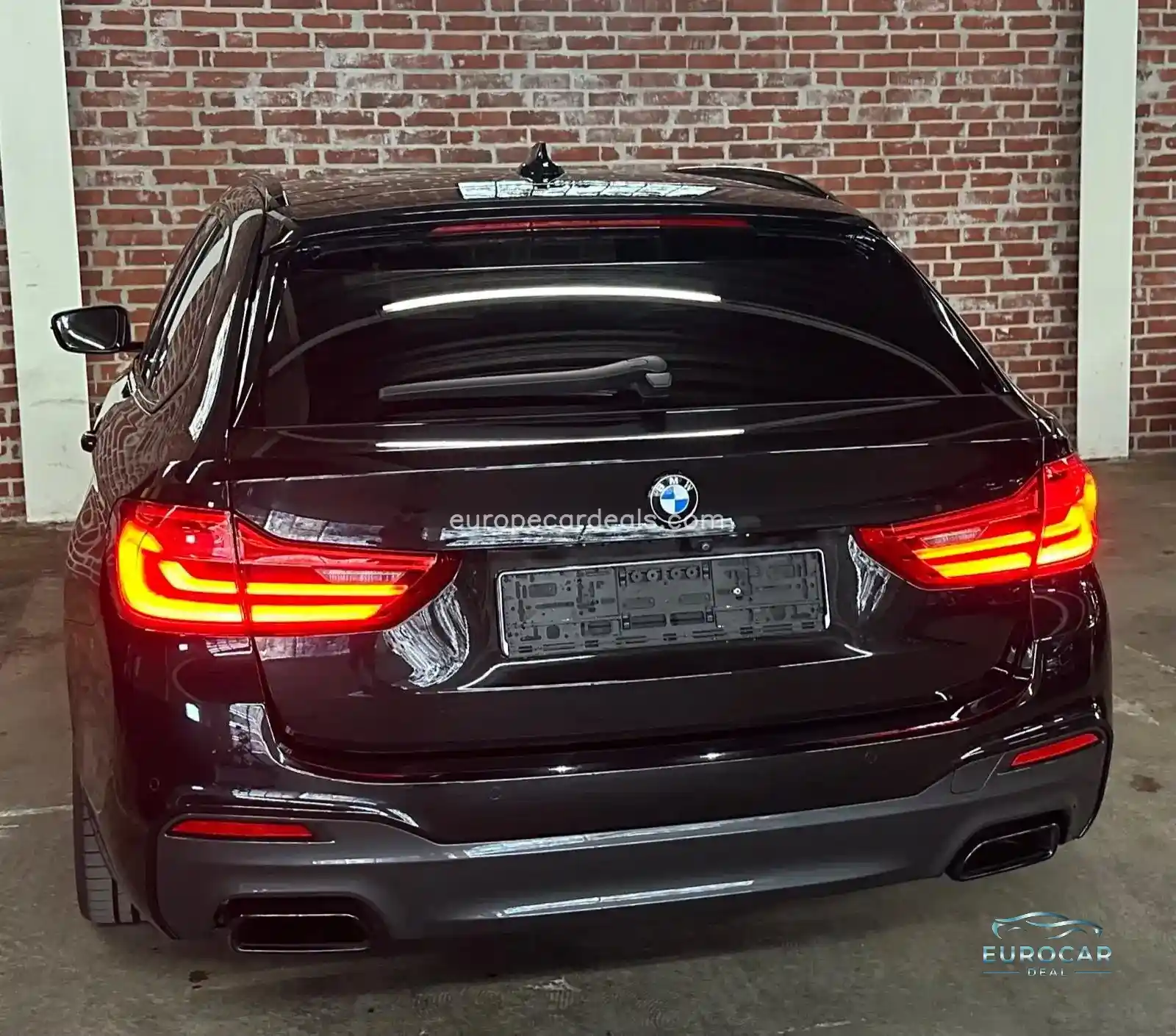 BMW M550