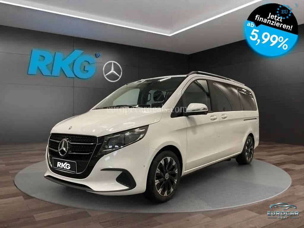 Mercedes-Benz V 220