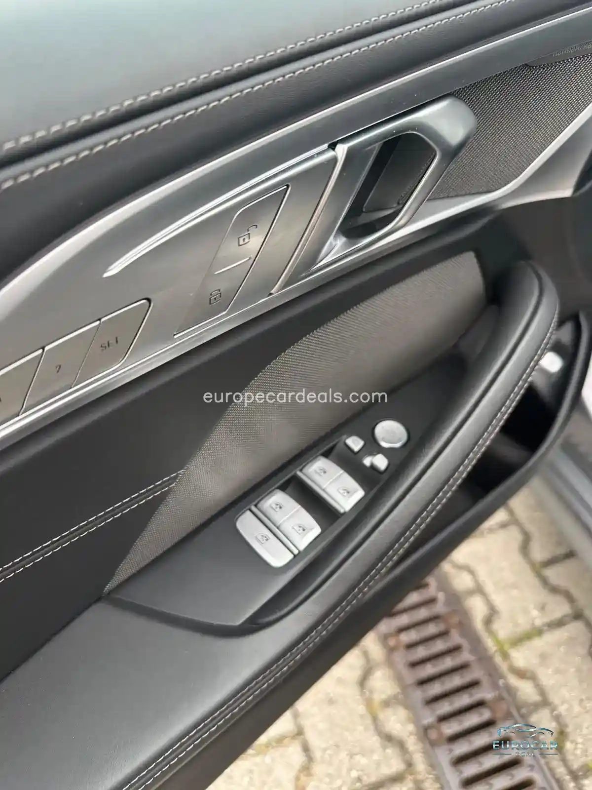 BMW 840