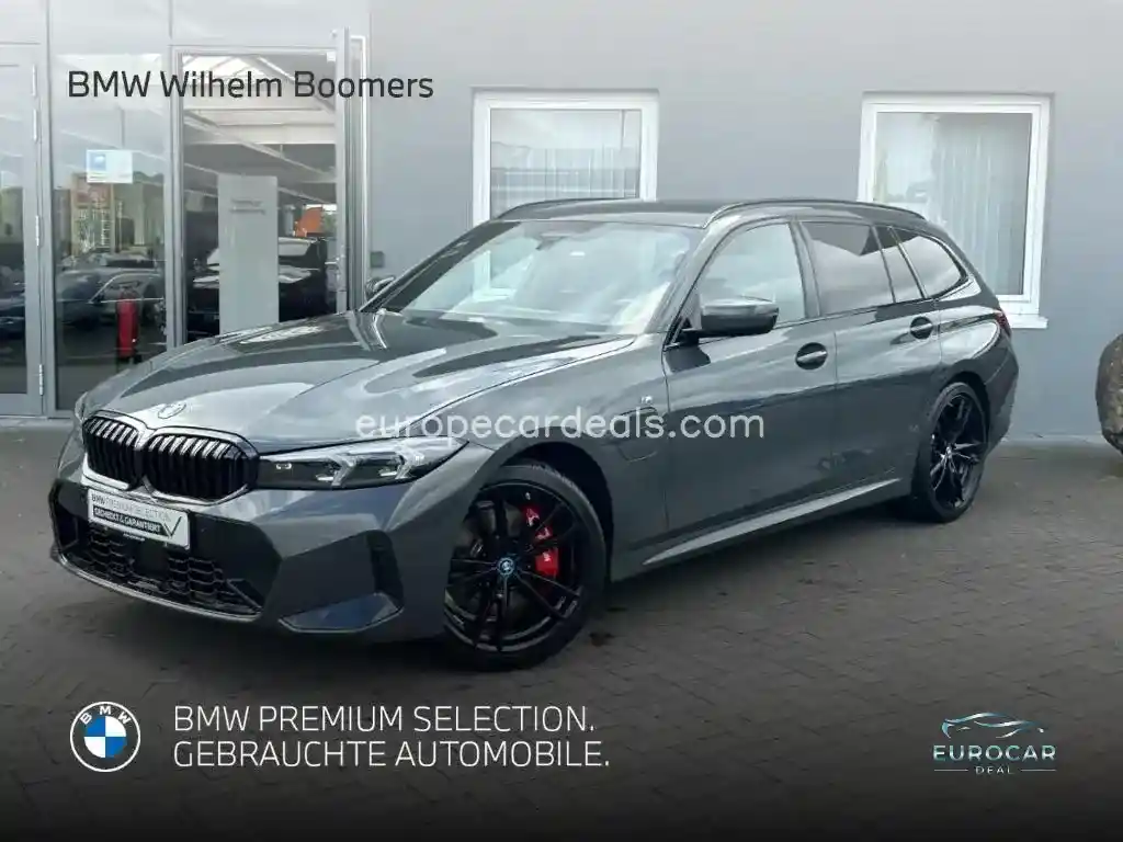 BMW 330